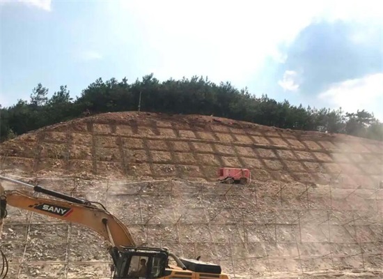 大兴安岭铁路建设案例